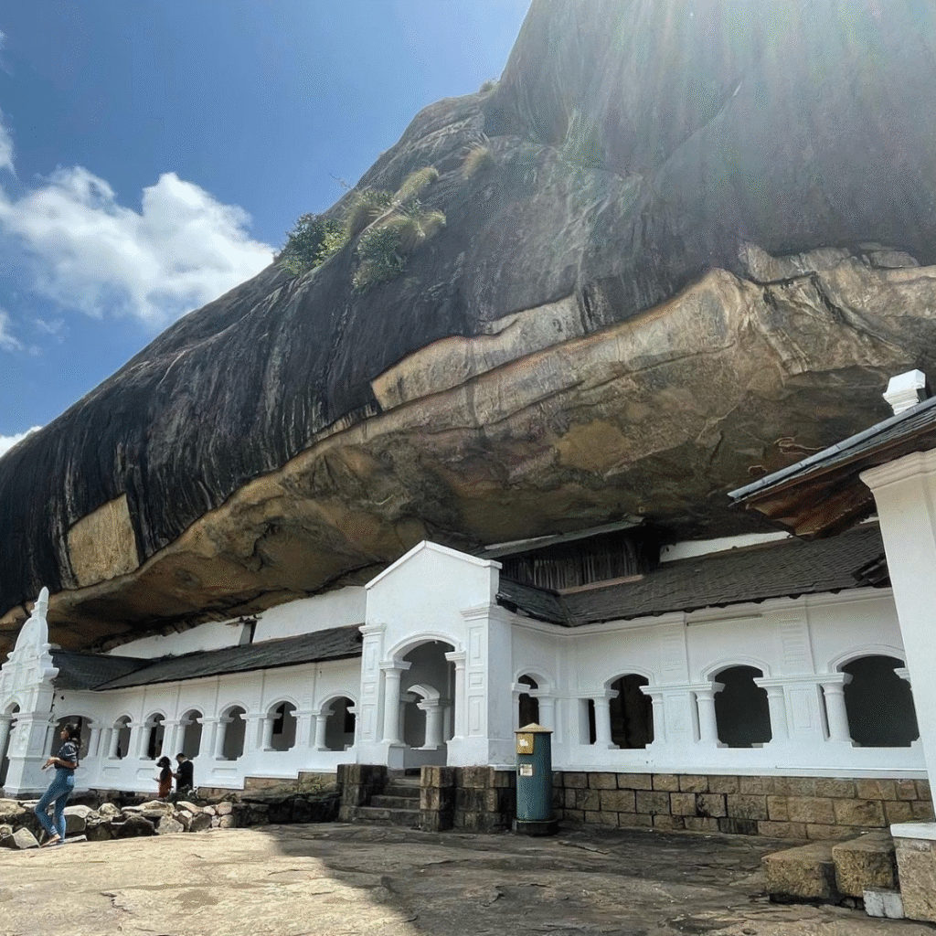 Dambulla Cave Temple