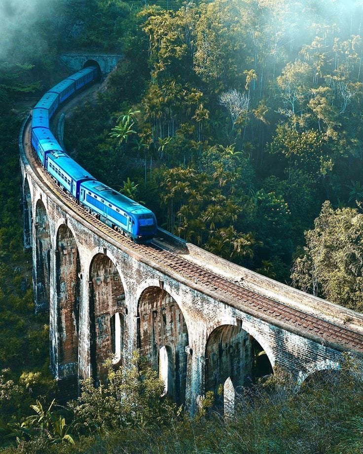 Ella 1 Nine Arches Bridge Ella Train Sri Lanka