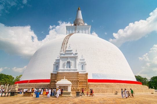 Anuradhapura 2 Ruwanwelisaya stupa ancient monument Anuradhapura